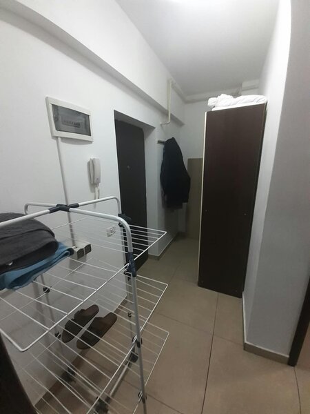 Militari Residence, Auchan, strada Tineretului